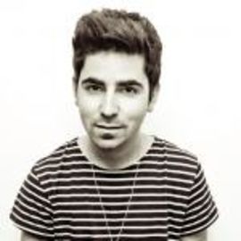 Felix Cartal Headshot