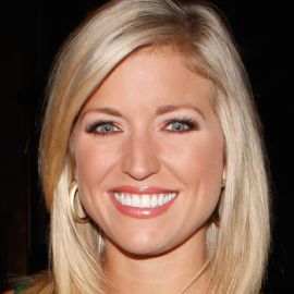 Ainsley Earhardt Headshot