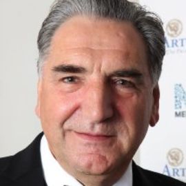 Jim Carter Headshot