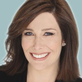 Stacy Kaiser Headshot