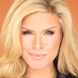 Ali Brown Headshot