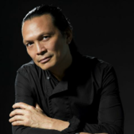 Susur Lee Headshot