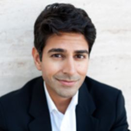 Suneel Gupta Headshot