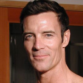 Tony Horton Headshot