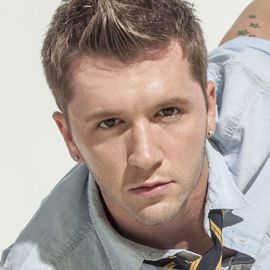 Travis Wall Headshot
