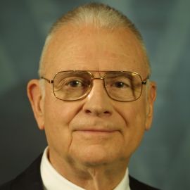 Lee Hamilton Headshot