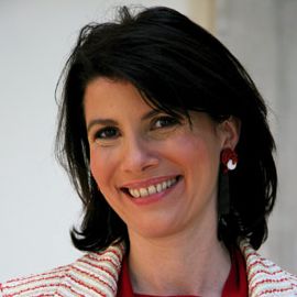 Celia de Anca Headshot