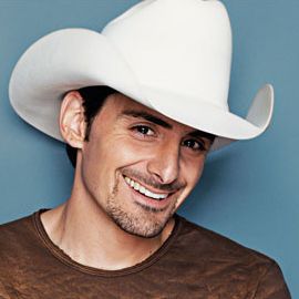 Brad Paisley Headshot