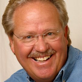 Dennis Swanberg Headshot