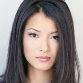 Kelly Hu
