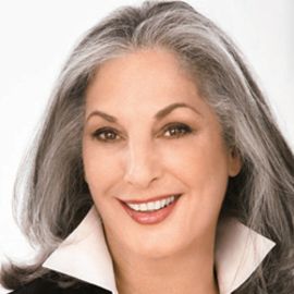Essie Weingarten Headshot
