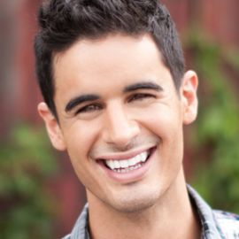 Kristian Stanfill Headshot