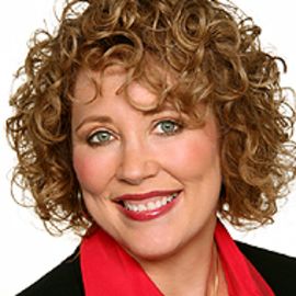 Karyn Buxman Headshot