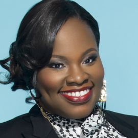Tasha Cobbs Headshot
