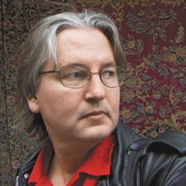 Bruce Sterling Headshot
