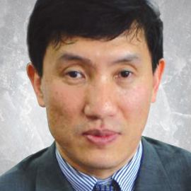 Yasheng Huang Headshot