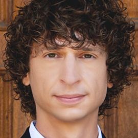 Jörn Kleinhans Headshot