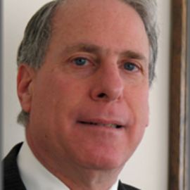 Bruce Bueno de Mesquita Headshot
