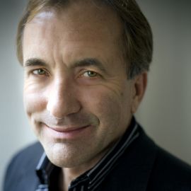 Michael Shermer Headshot