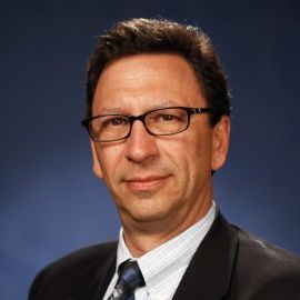 Frank Sesno Headshot
