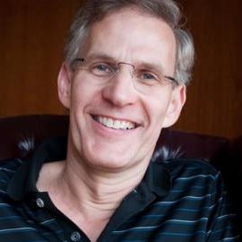 Jeffrey Miron Headshot