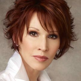 Sandra Brown Headshot