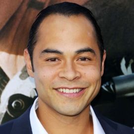 Jose Pablo Cantillo Headshot