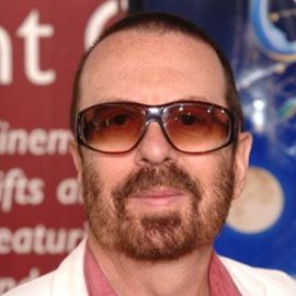 Dave Stewart Headshot