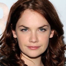 Ruth Wilson Headshot