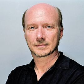 Paul Haggis Headshot