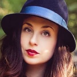 Laetitia Wajnapel Headshot