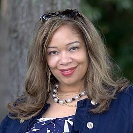 Erica Collins Headshot