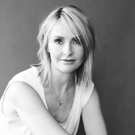 Rebecca Taylor Headshot