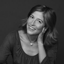 Amy Richards Headshot
