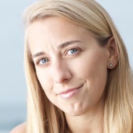 Sarah Reinertsen Headshot