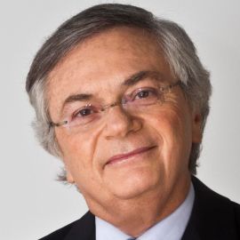 Moises Naim Headshot