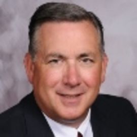 Thomas Hackelman Headshot
