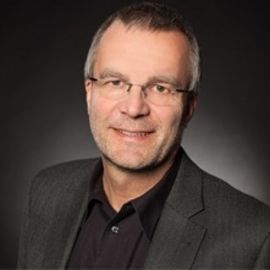 Ronnie Schöb Headshot