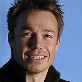 Graeme le Saux Headshot
