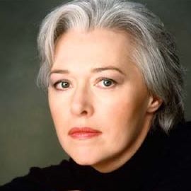 Susanna Clarke Headshot