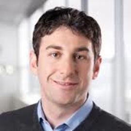 Josh Lozman Headshot
