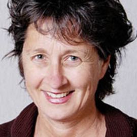 Julie Guthman Headshot