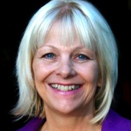 Donna Beegle Headshot