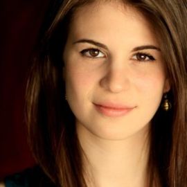 Amelia Rose Blaire Headshot