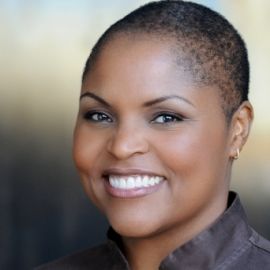 Tanya Holland Headshot