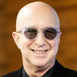Paul Shaffer Headshot