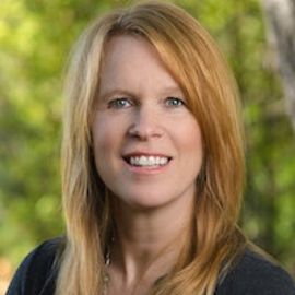 Diana Chapman Headshot