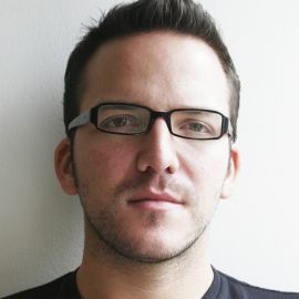 Manuel Lima Headshot