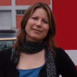 Ayla Albayrak Headshot