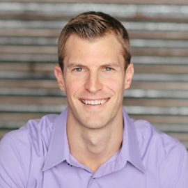 Dr. Josh Axe Headshot